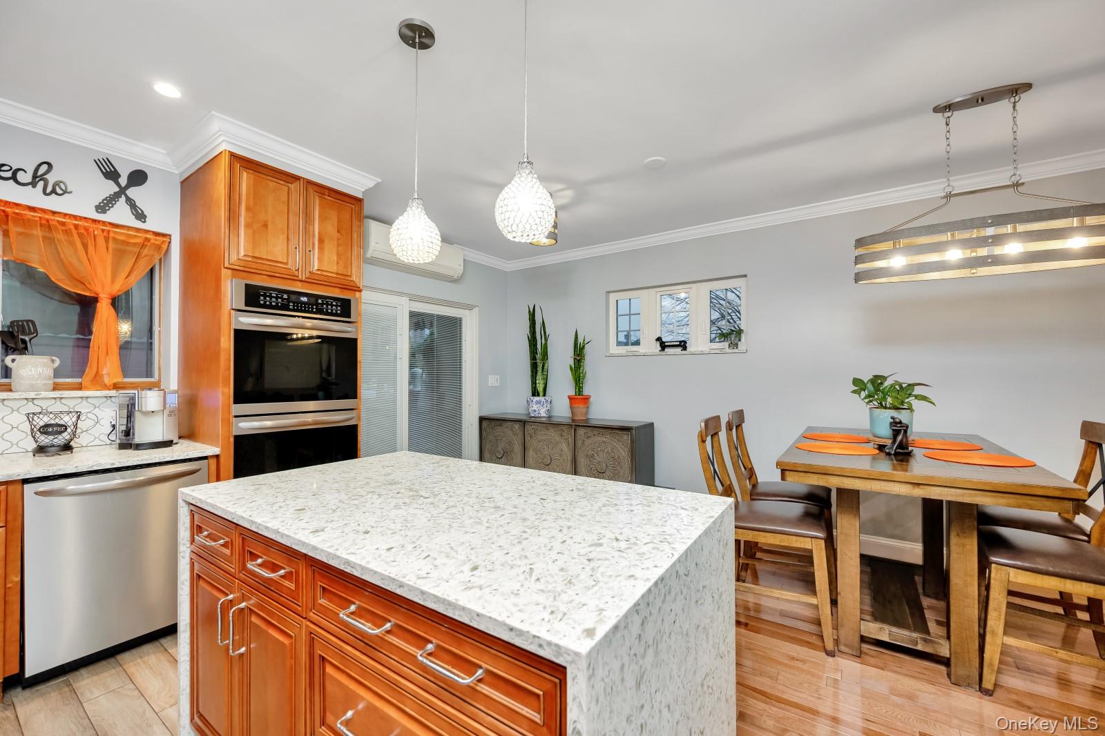 #12 photo, 62-02 78th Street, Middle Village , NY 11379