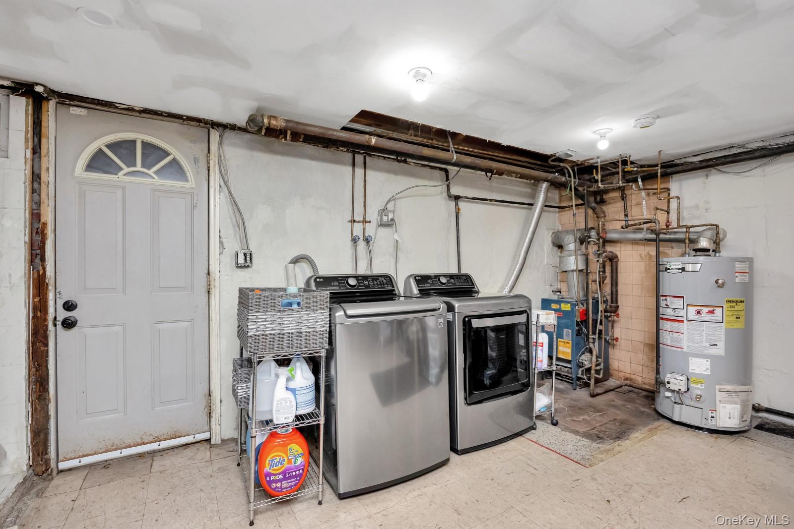 #19 photo, 62-02 78th Street, Middle Village , NY 11379