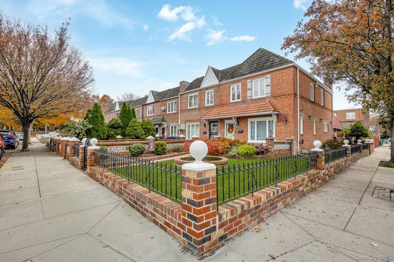 #4 photo, 62-02 78th Street, Middle Village , NY 11379