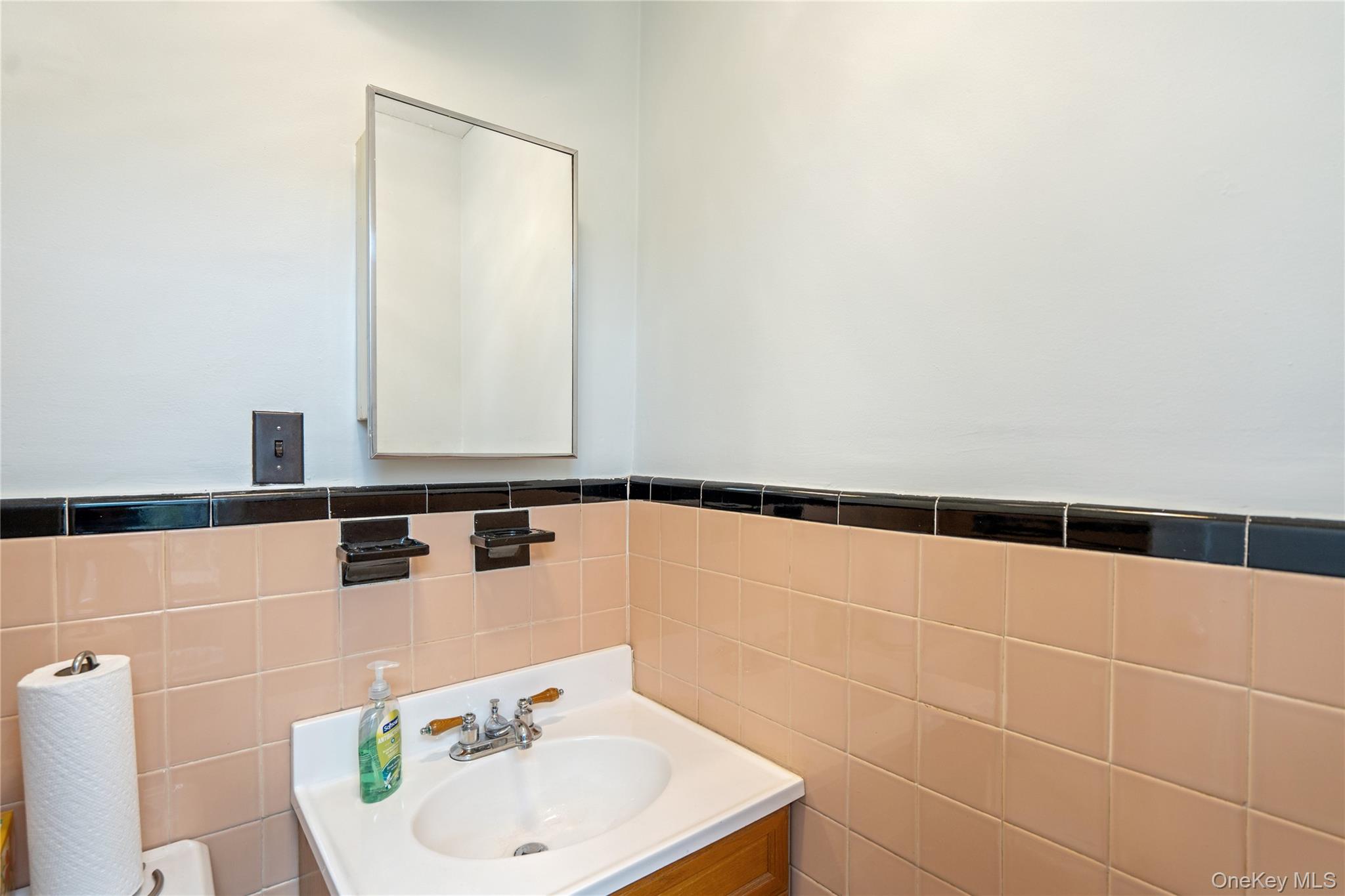 #17 photo, 200 N. Village Avenue, Rockville Centre , NY 11563