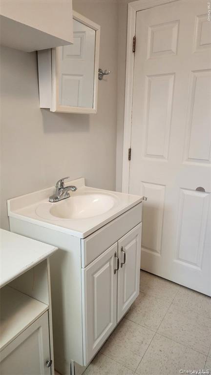 #10 photo, 611 Park ave, Long Beach , NY 11561