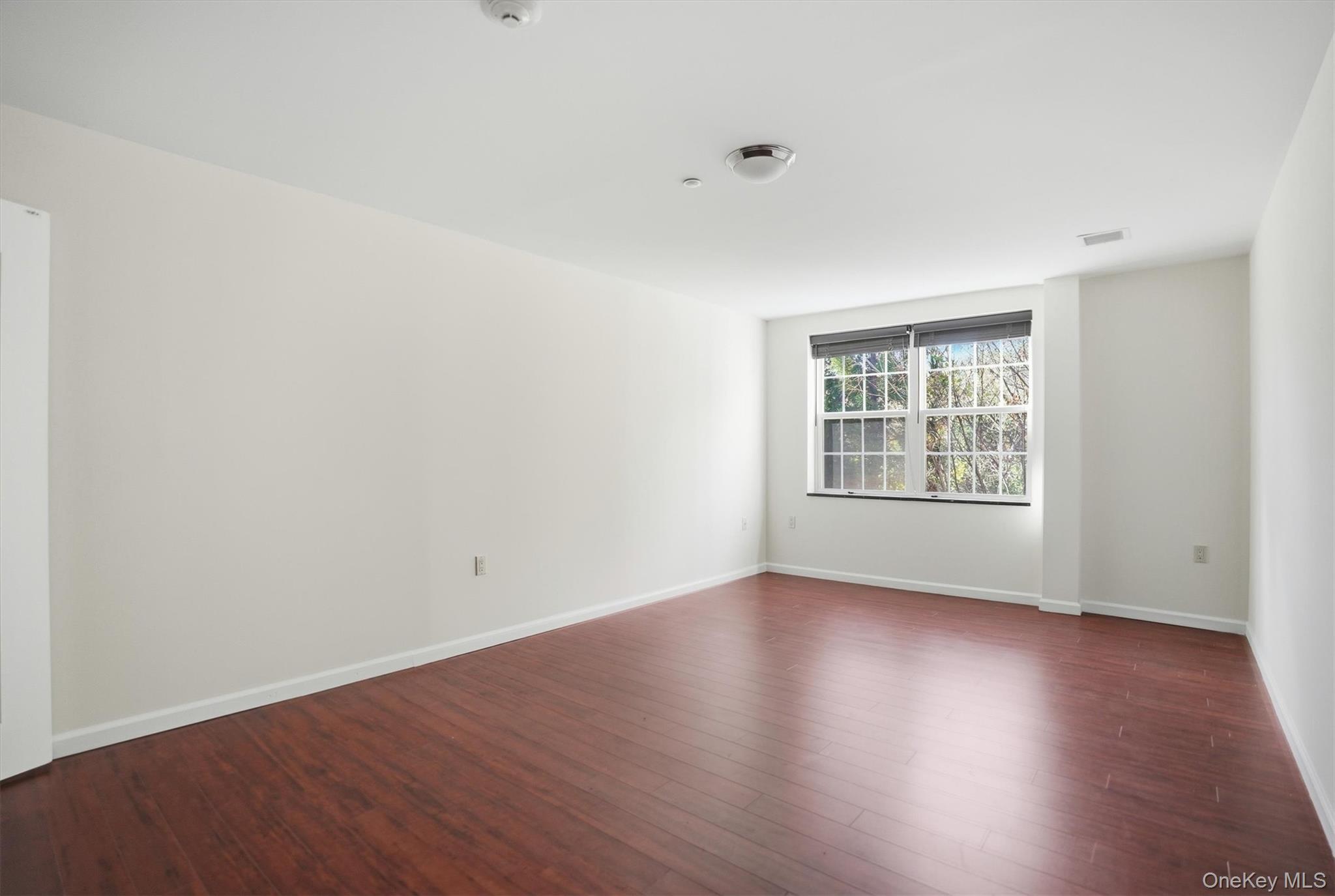 #12 photo, 200 Carney Street, Glen Cove , NY 11542