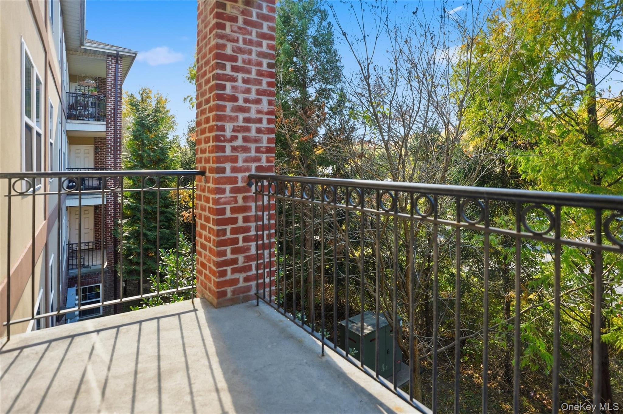 #16 photo, 200 Carney Street, Glen Cove , NY 11542