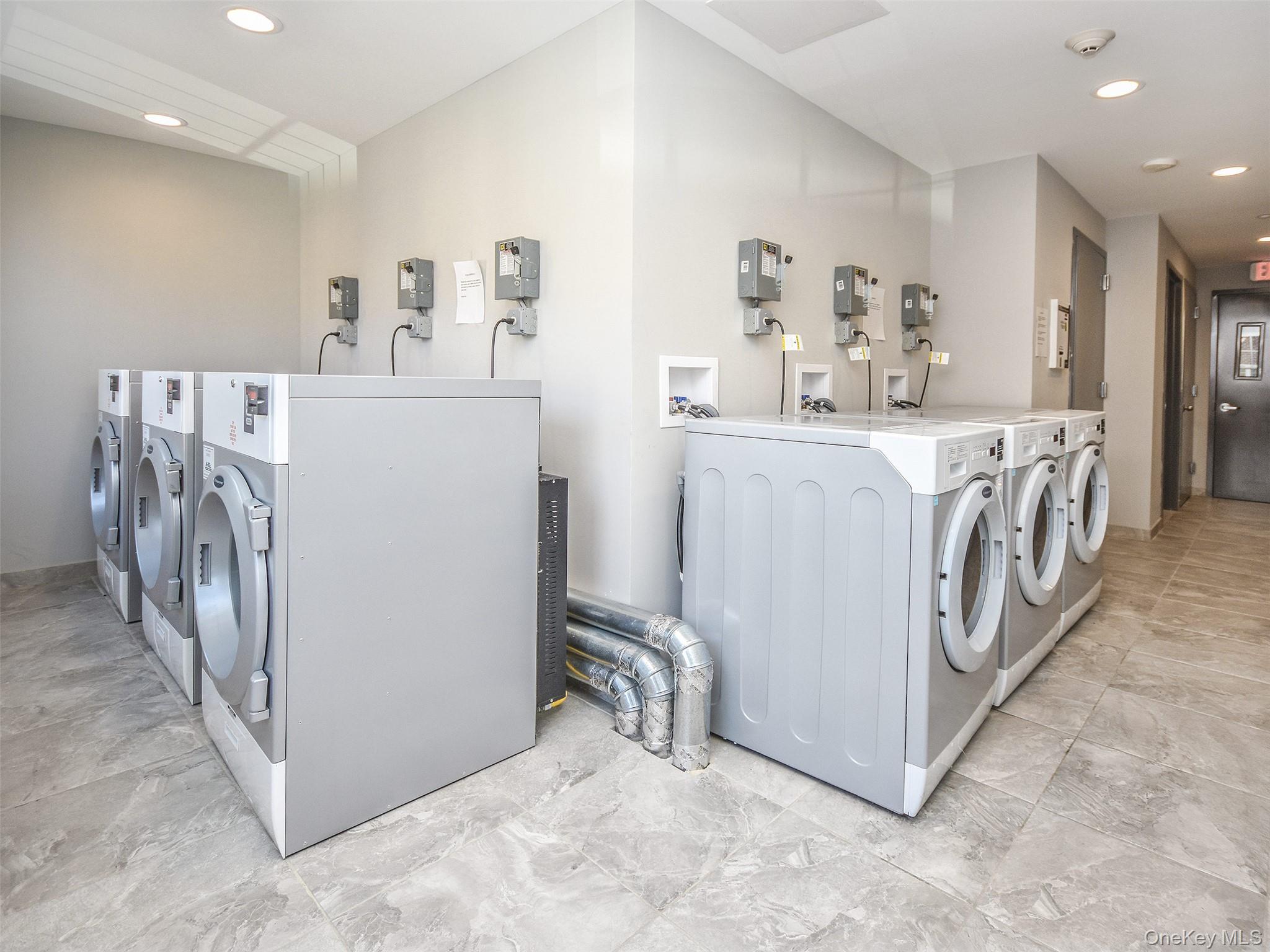 #19 photo, 200 Carney Street, Glen Cove , NY 11542