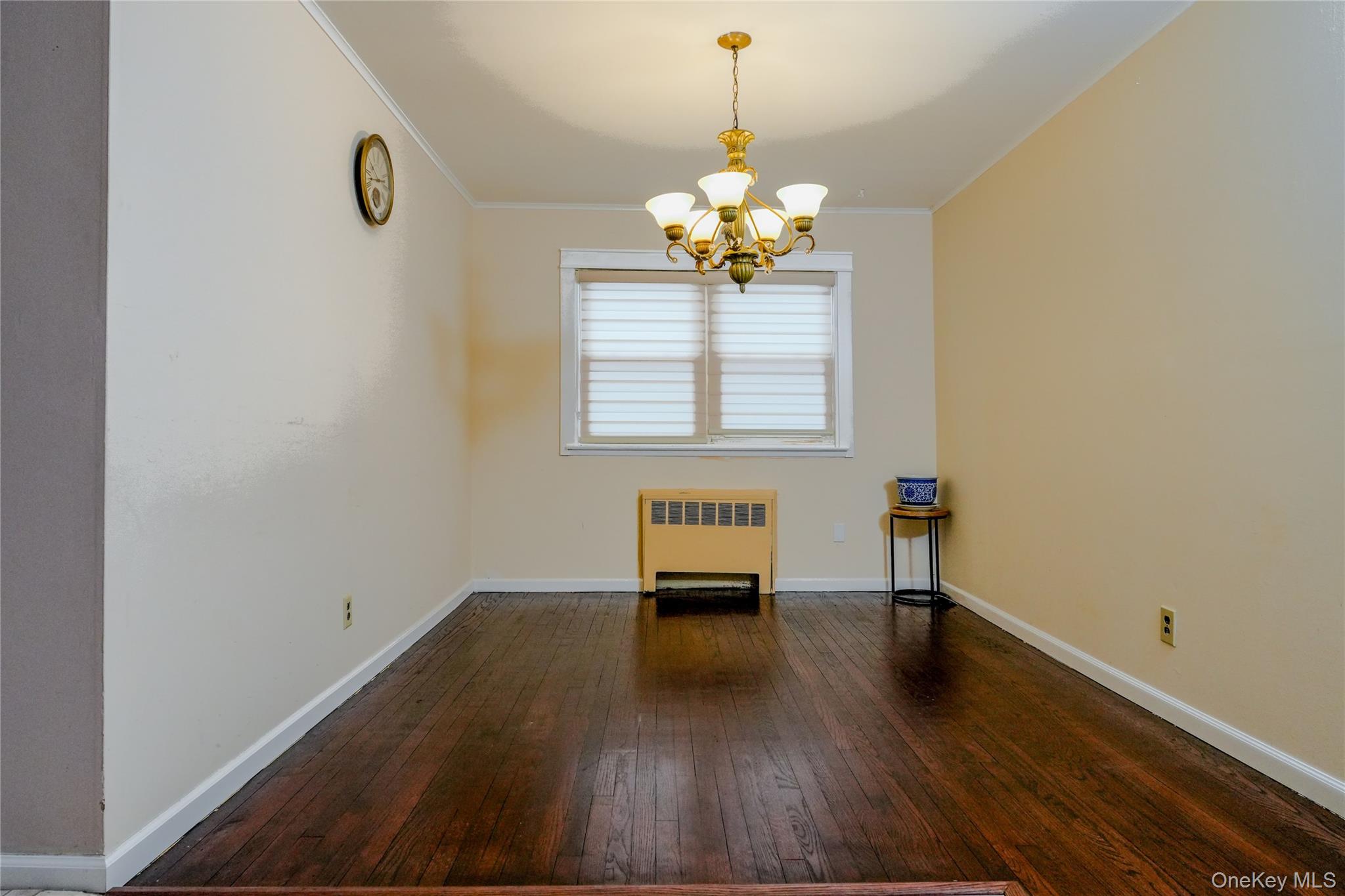 #16 photo, 8 Lucille Drive, Syosset , NY 11791