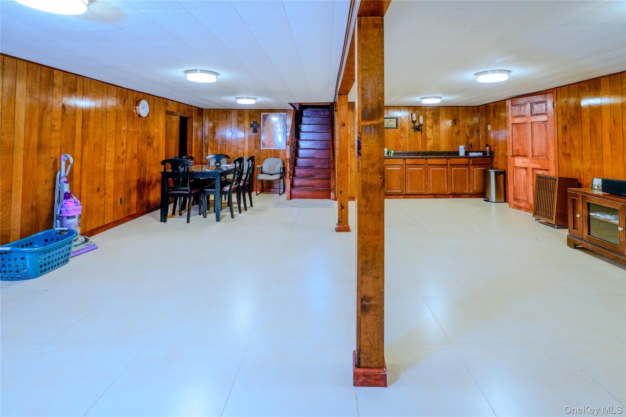 #20 photo, 8 Lucille Drive, Syosset , NY 11791