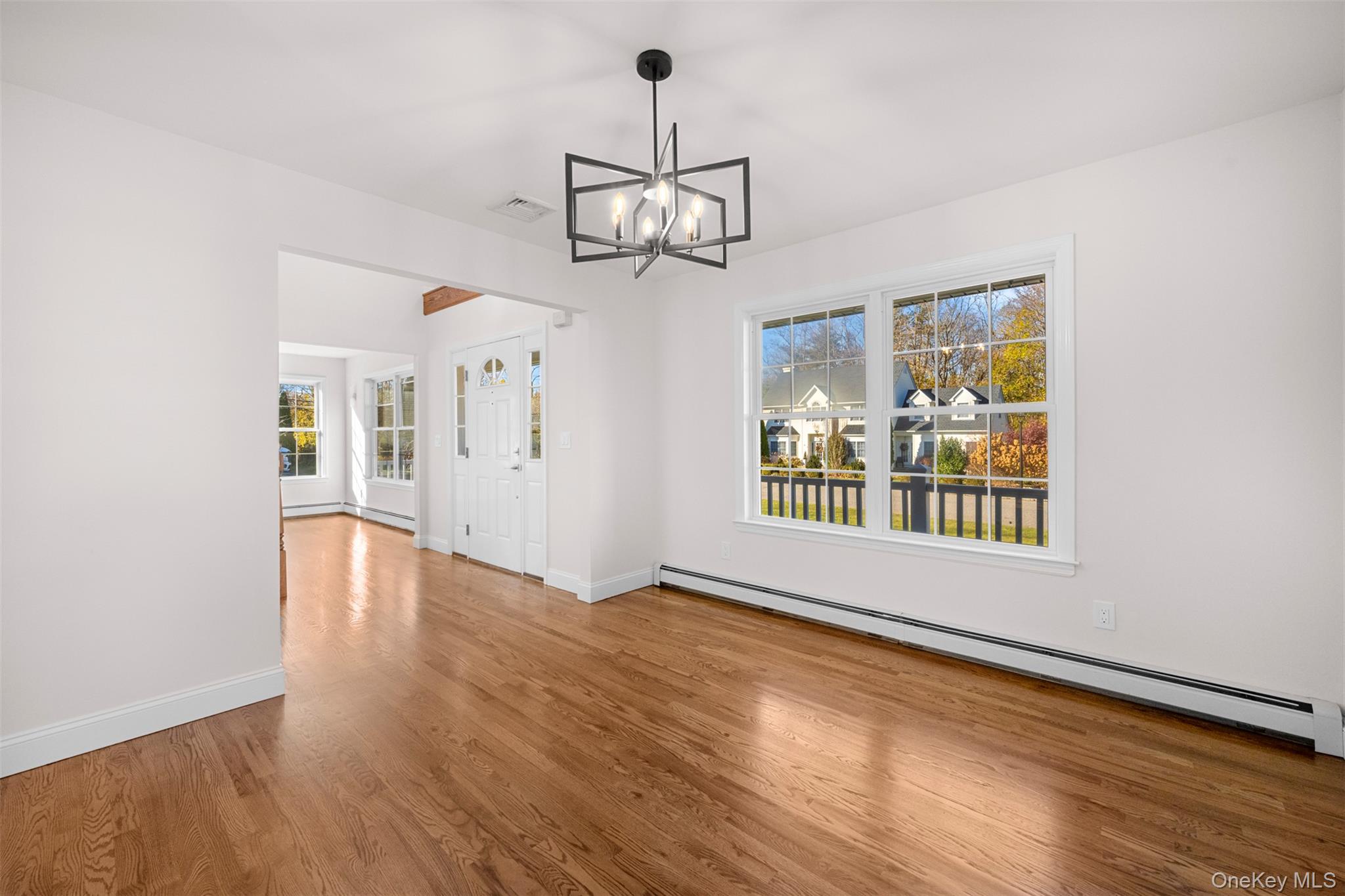 #10 photo, 3 Ariel Court, Rocky Point , NY 11778