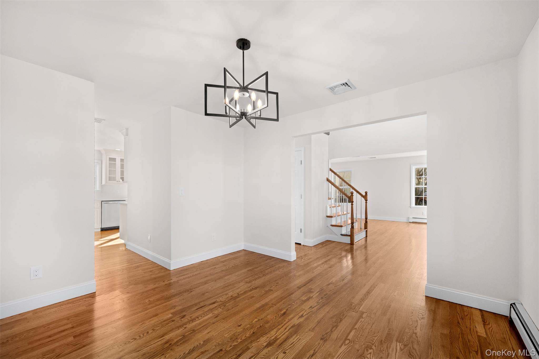 #11 photo, 3 Ariel Court, Rocky Point , NY 11778