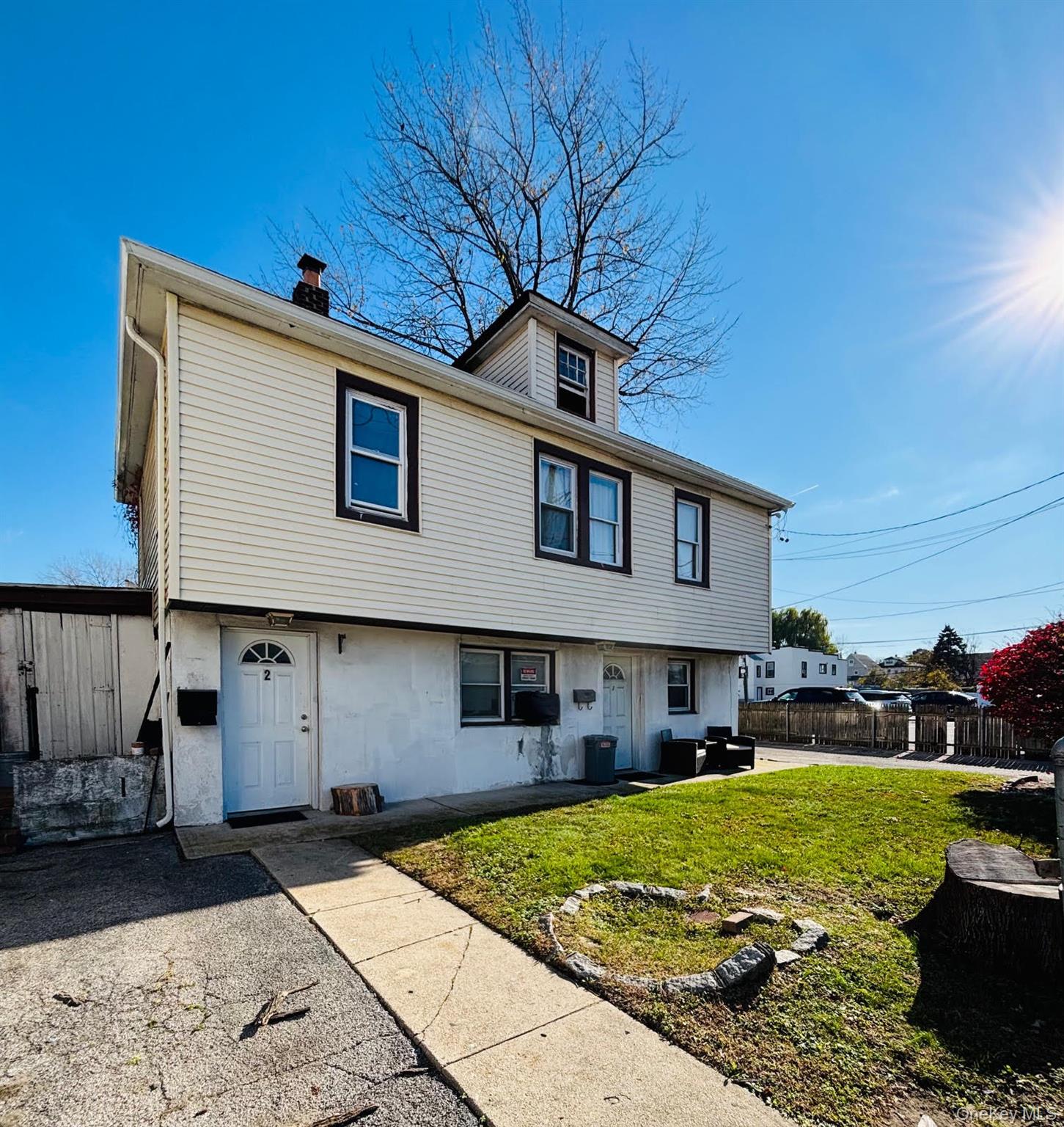 #2 photo, 82 Fern Place, Inwood , NY 11096