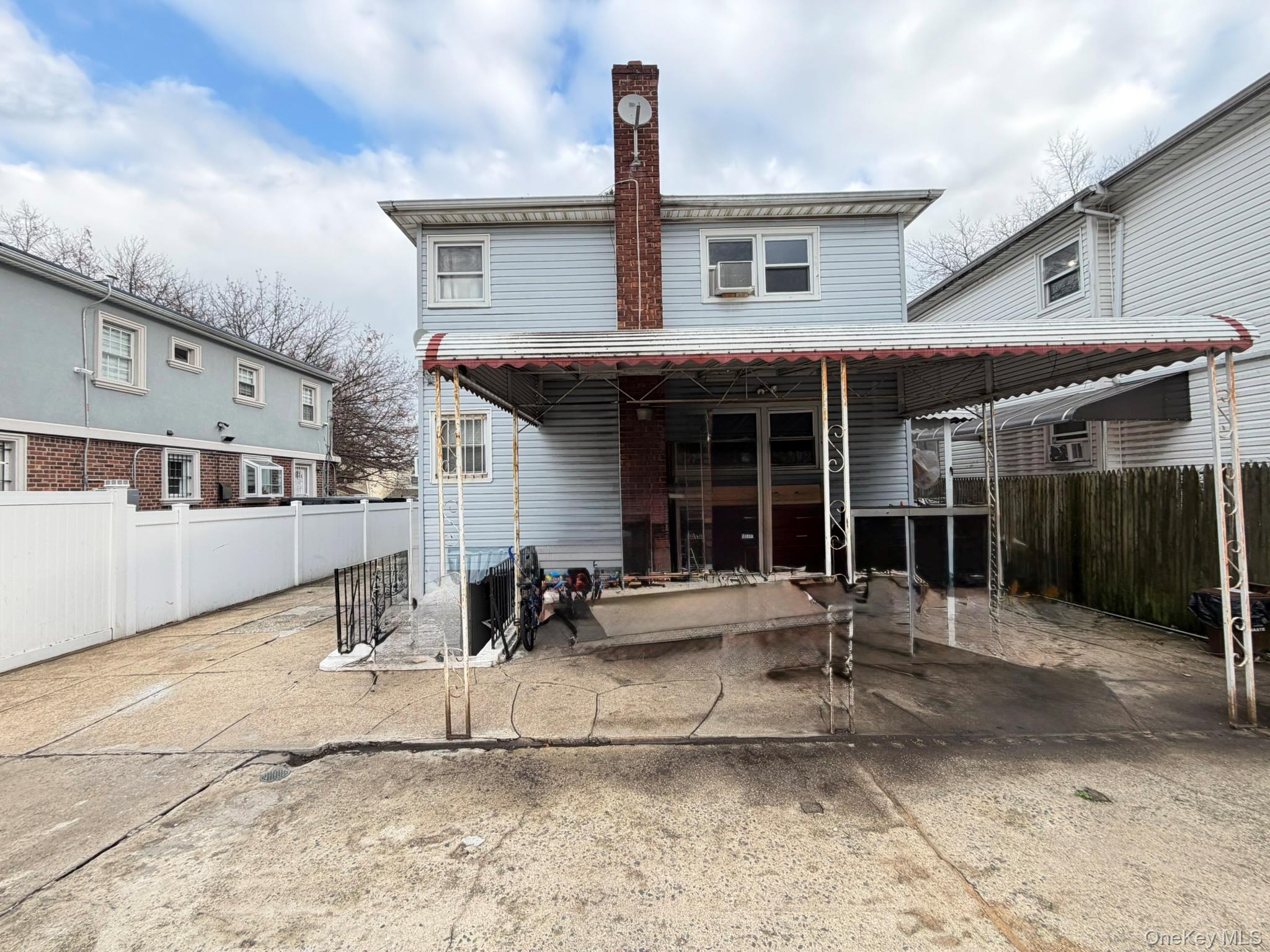 #12 photo, 135-38 129th Street, South Ozone Park , NY 11420