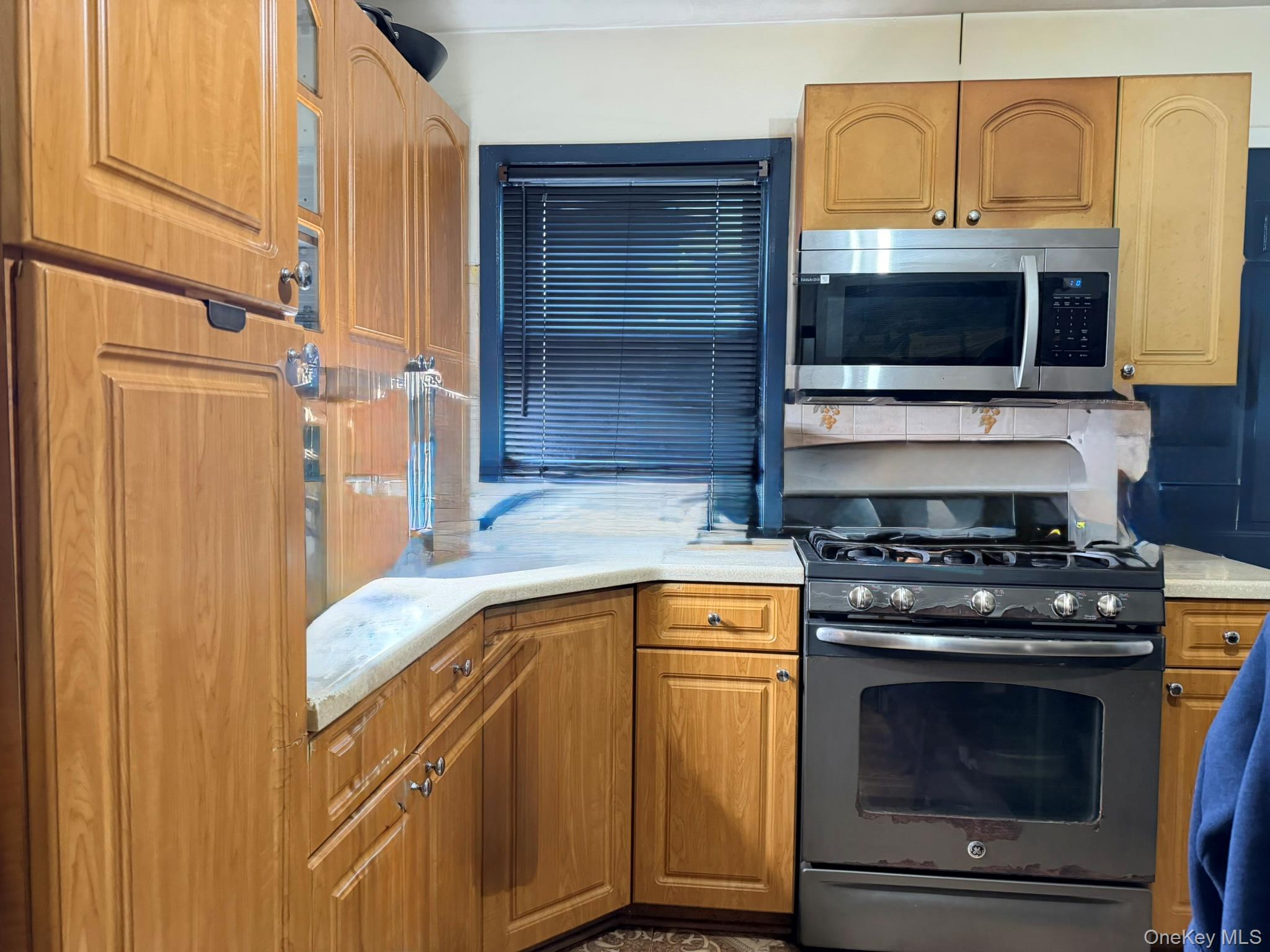 #4 photo, 135-38 129th Street, South Ozone Park , NY 11420