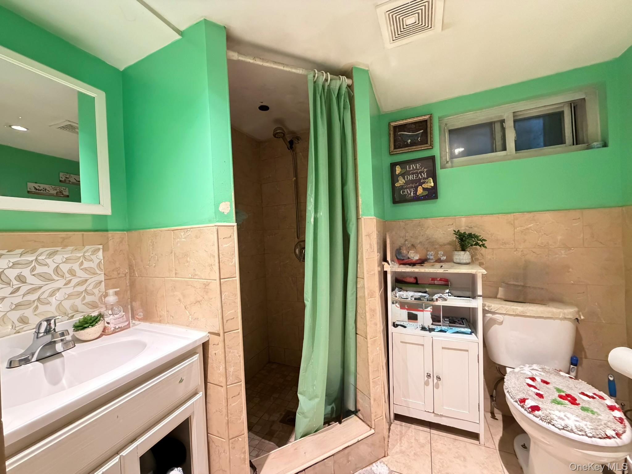 #6 photo, 135-38 129th Street, South Ozone Park , NY 11420