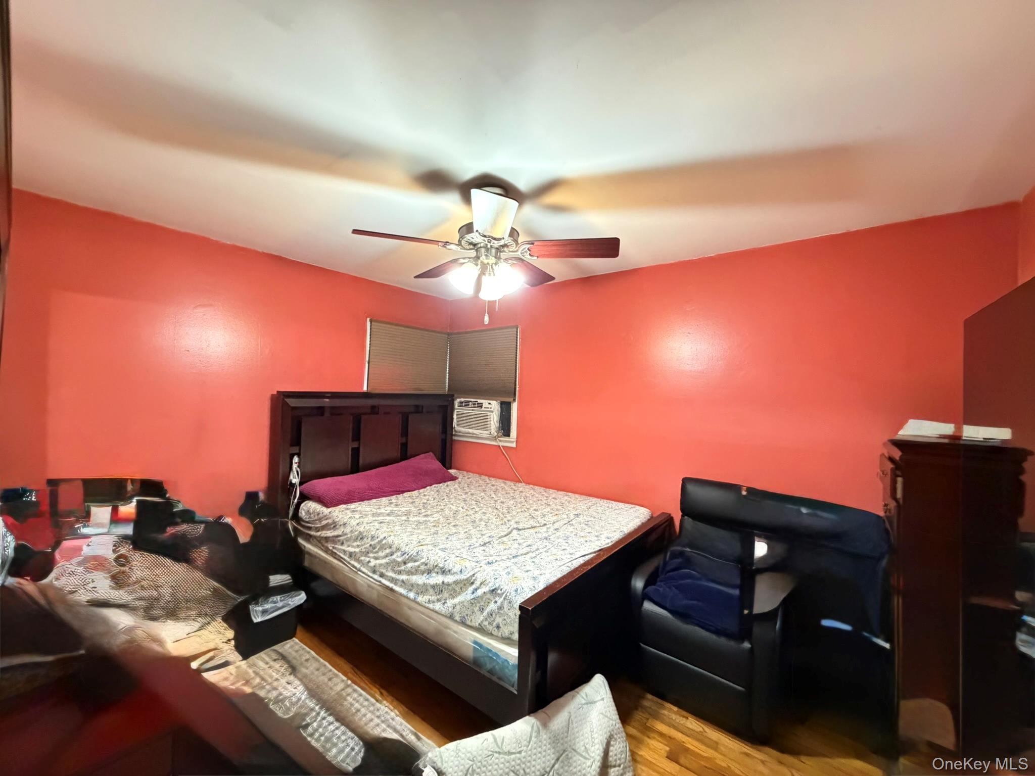 #8 photo, 135-38 129th Street, South Ozone Park , NY 11420
