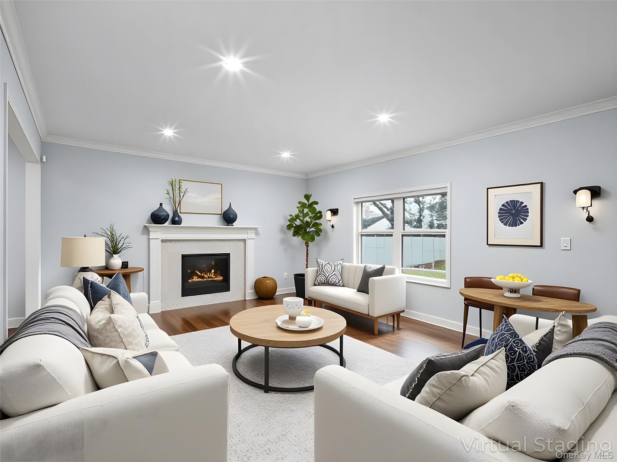 #11 photo, 22 Preston Lane, Syosset , NY 11791