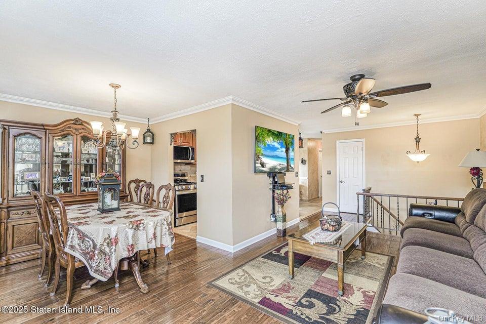 #11 photo, 35 Nutwood Court, Staten Island , NY 10308