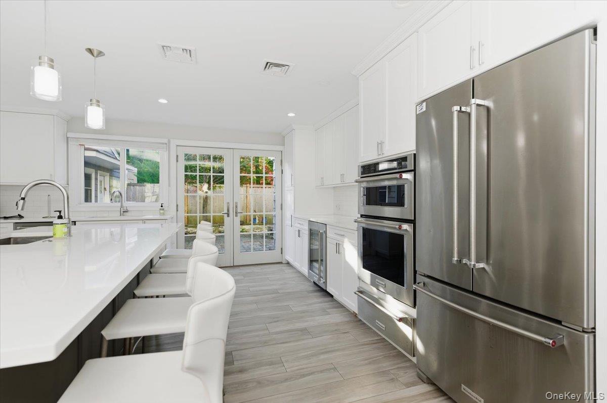 #10 photo, 1697 Bay Boulevard, Atlantic Beach , NY 11509