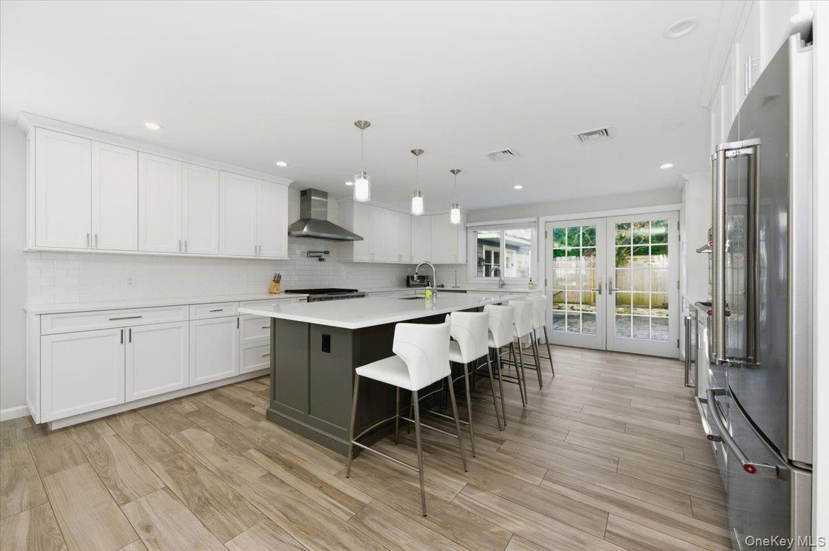 #8 photo, 1697 Bay Boulevard, Atlantic Beach , NY 11509