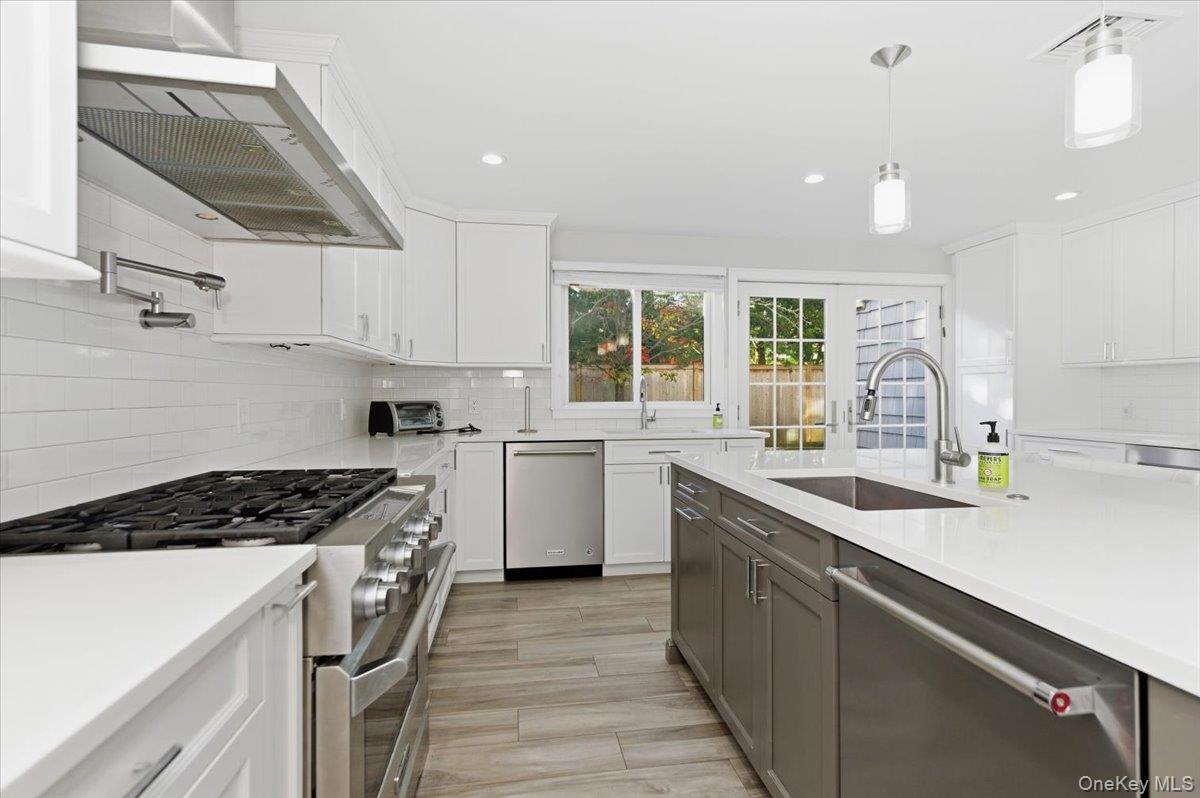 #9 photo, 1697 Bay Boulevard, Atlantic Beach , NY 11509