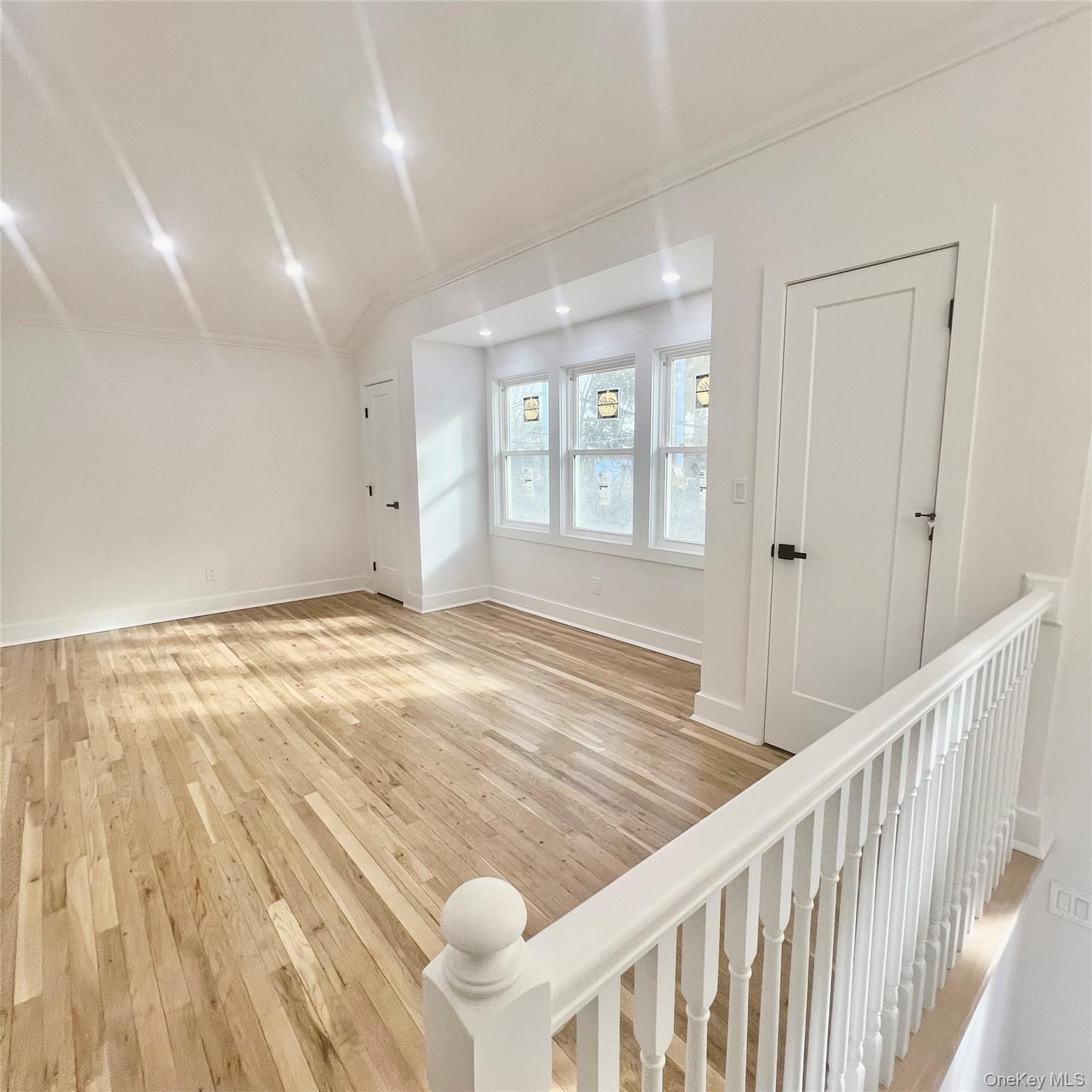 #20 photo, 79 Railroad Street, Greenlawn , NY 11740