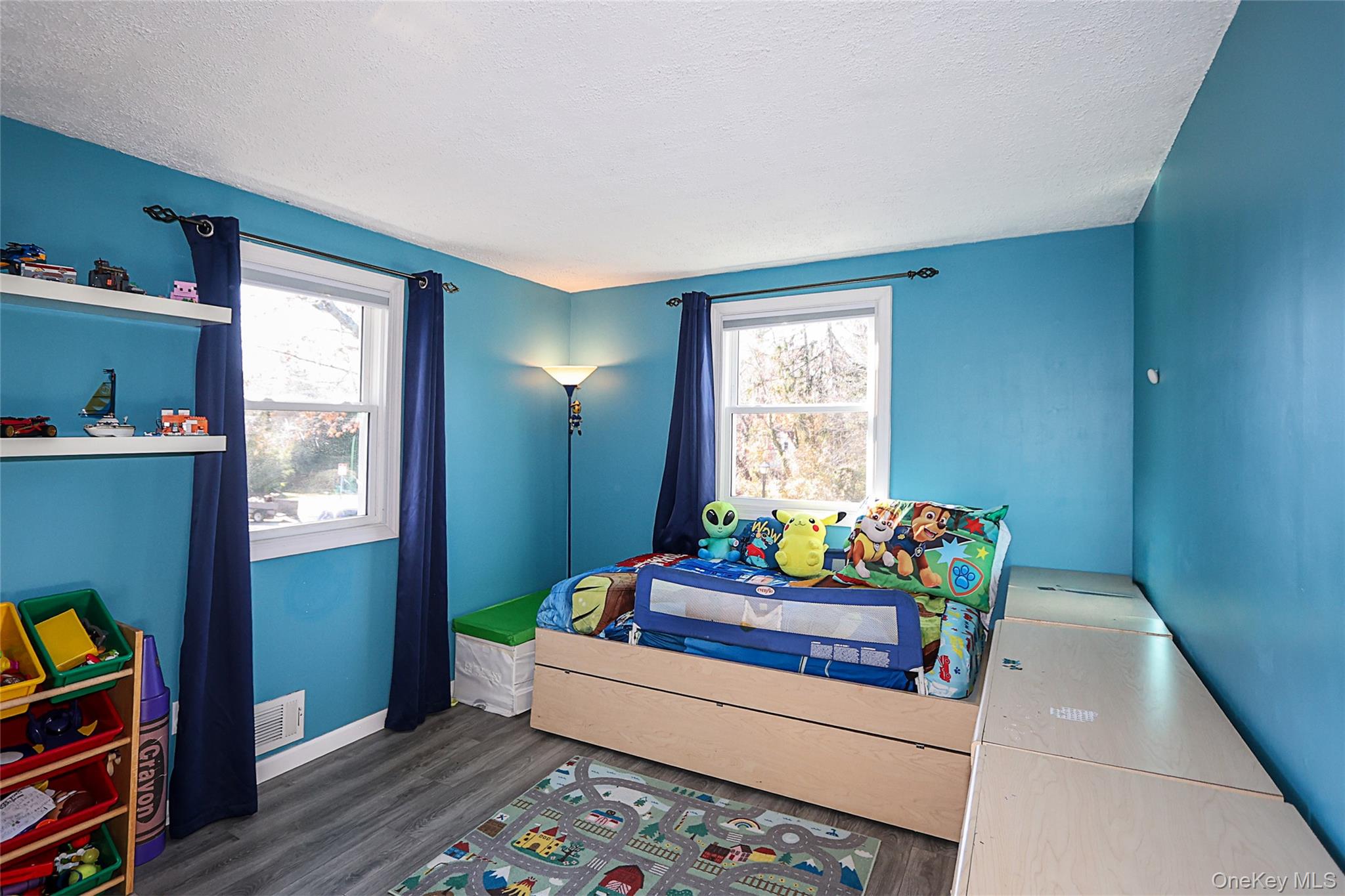 #14 photo, 174 Parkside Drive, Roslyn Heights , NY 11577