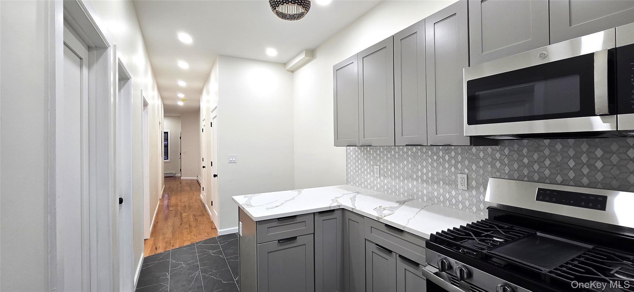 #13 photo, 537 Miller Avenue, Бруклин ‖ Brooklyn , NY 11207