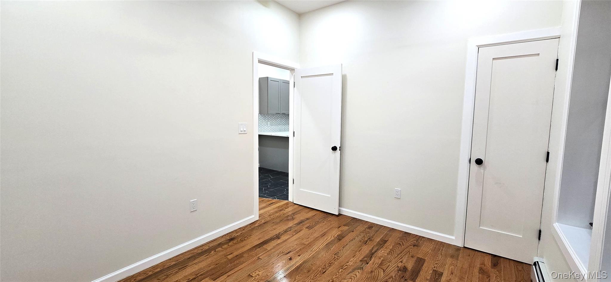 #9 photo, 537 Miller Avenue, Бруклин ‖ Brooklyn , NY 11207