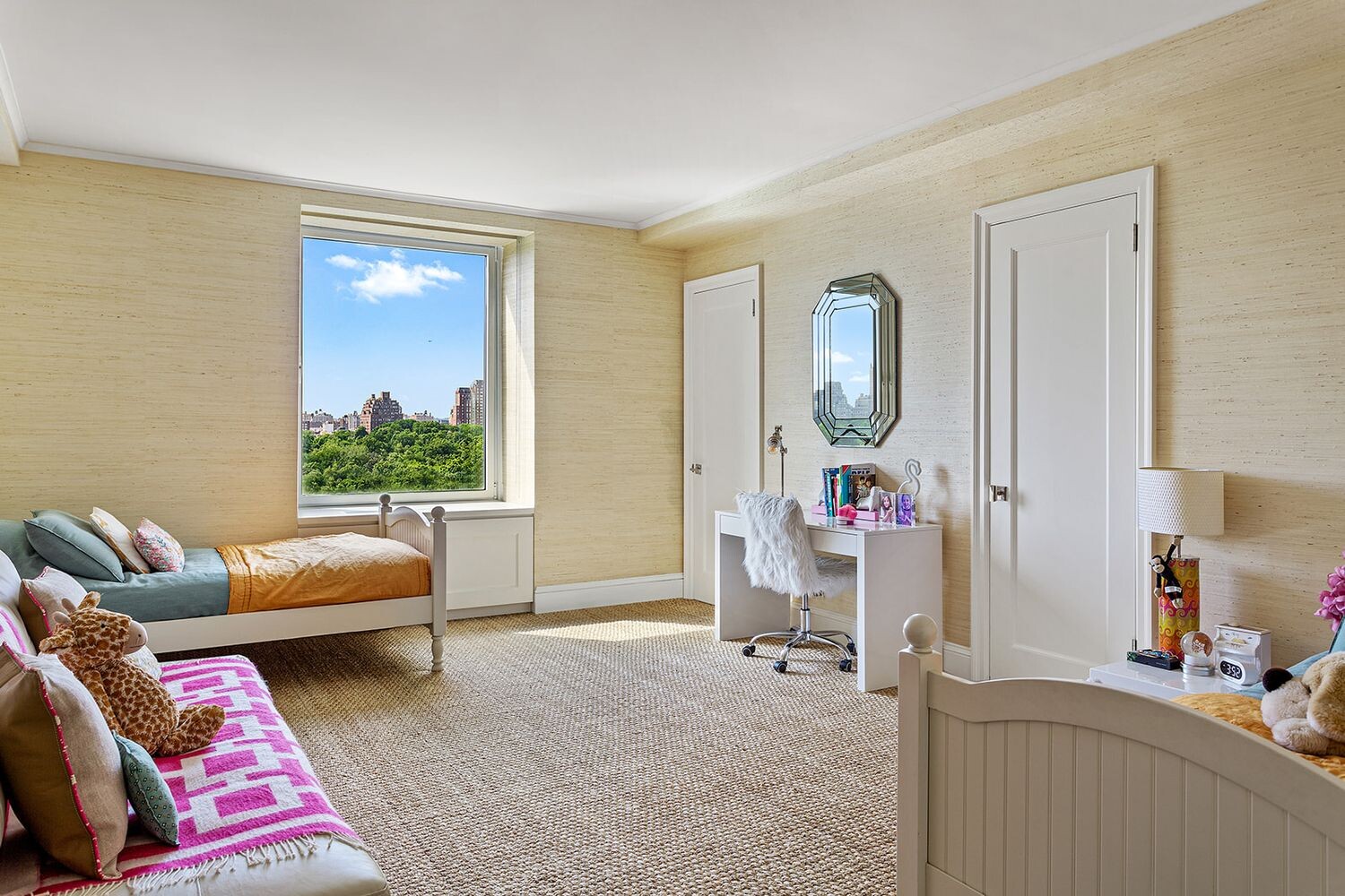 #17 photo, New York City, East Harlem , NY 10029