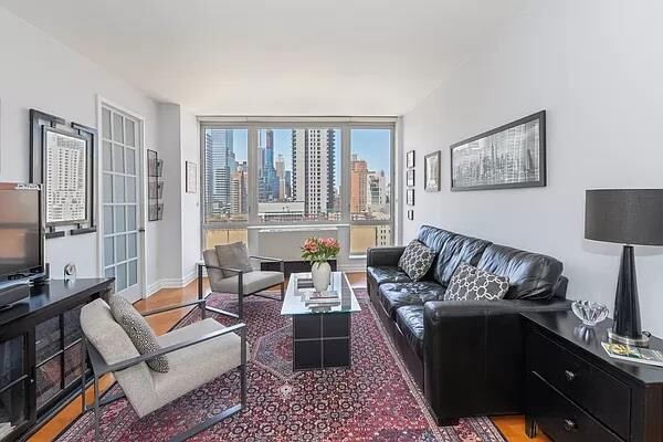 #1 photo, 401 E 60TH Street, Lenox Hill , NY 10065