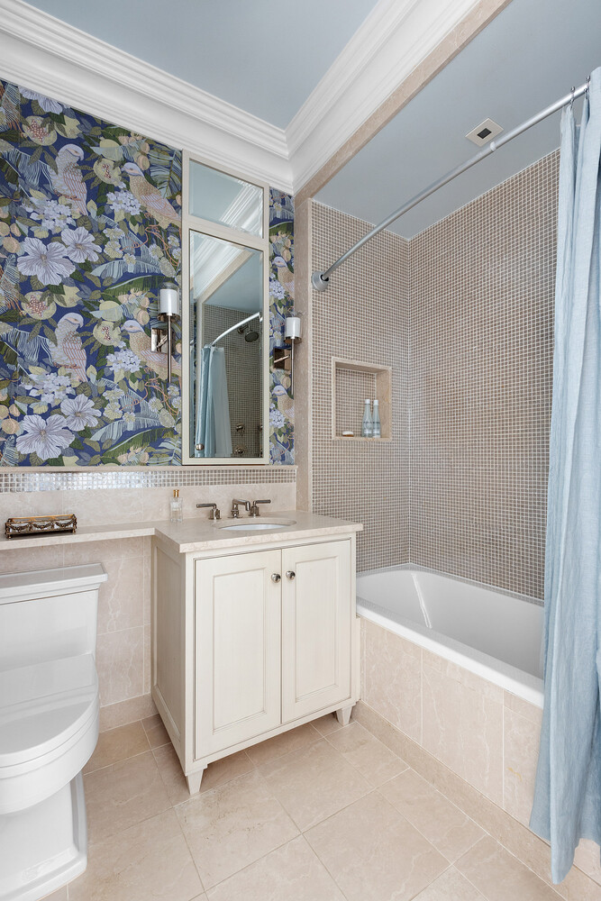 #18 photo, New York City, Upper West Side , NY 10024