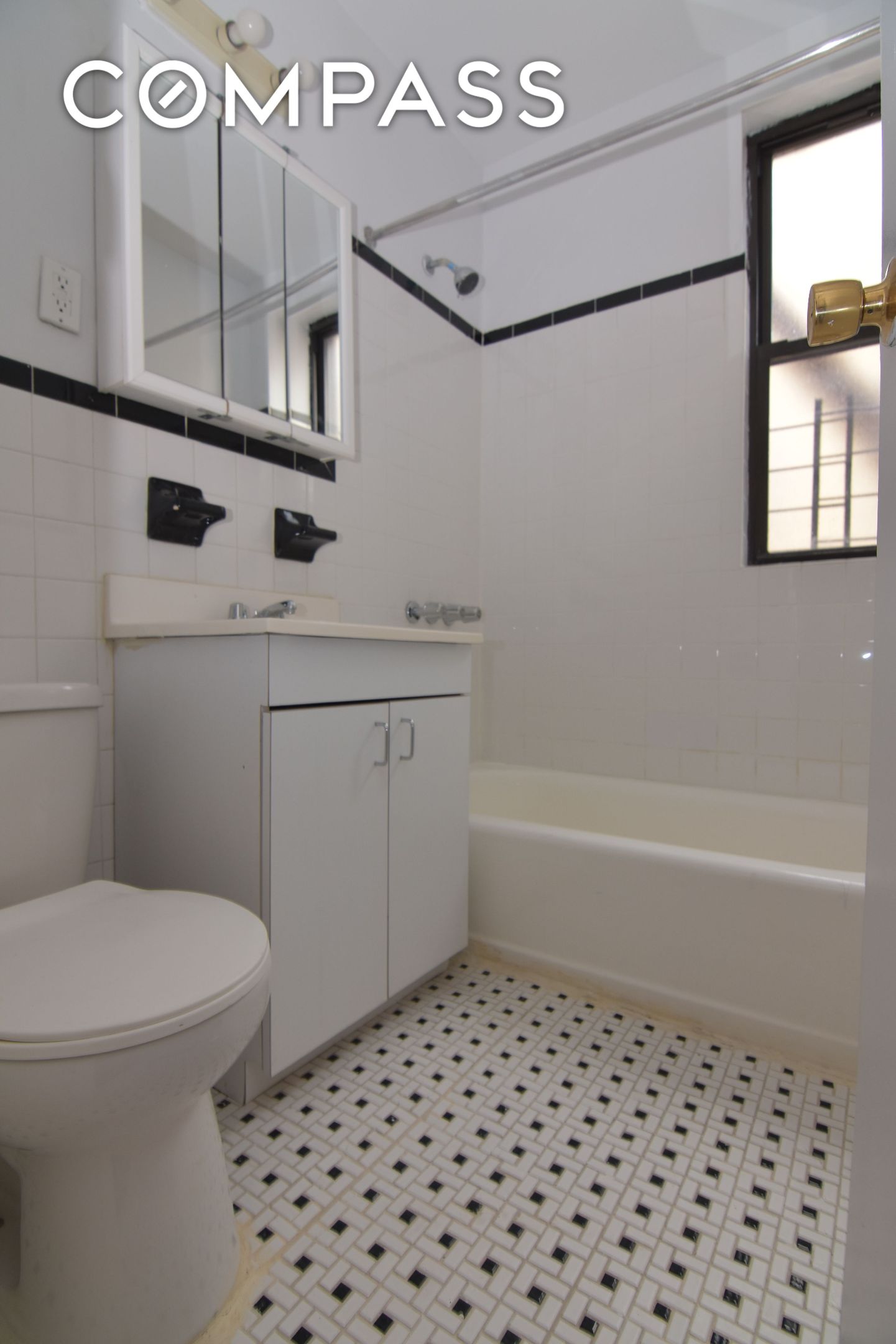 #7 photo, New York City, Washington Heights , NY 10033