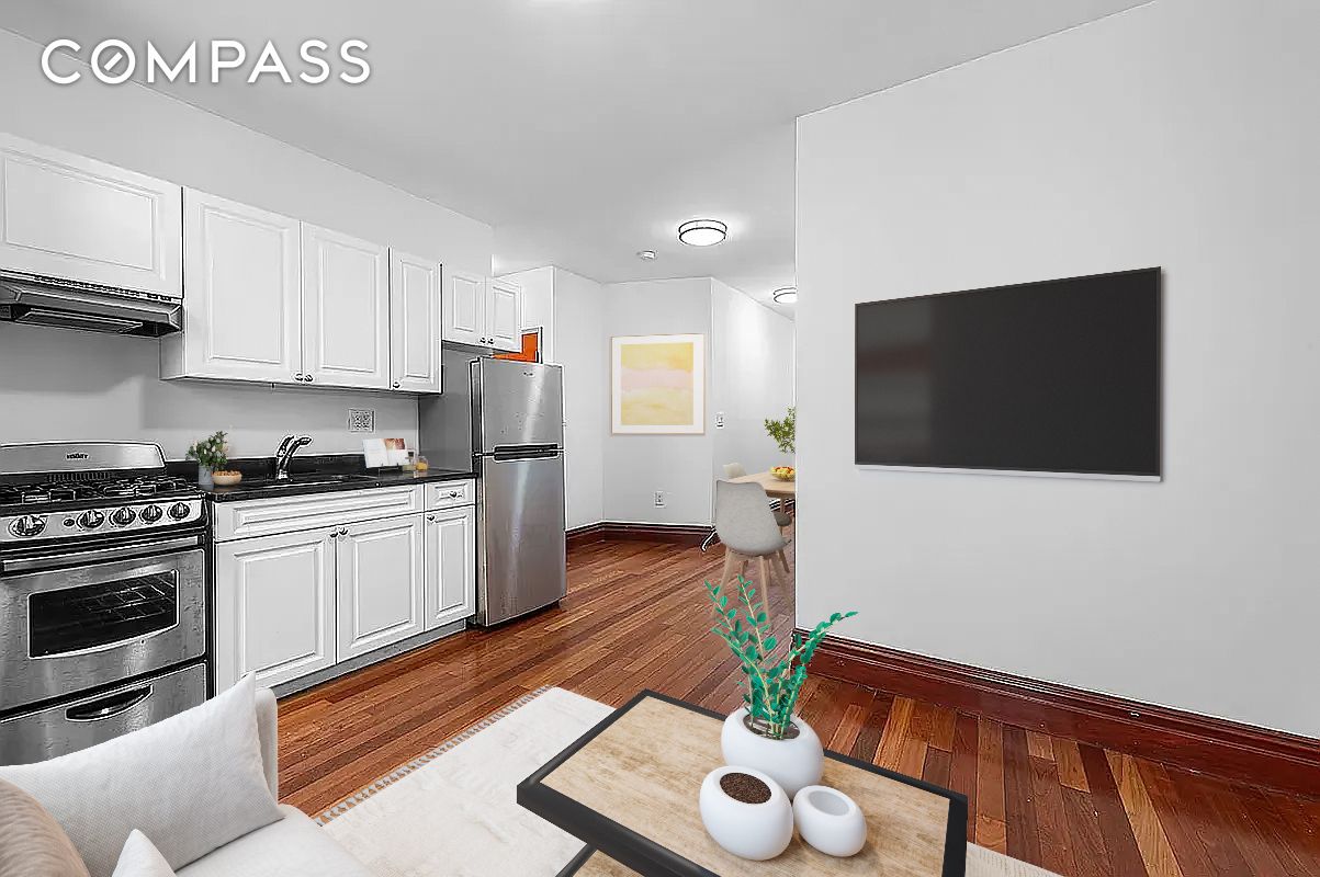 #3 photo, New York City, Upper East Side , NY 10128