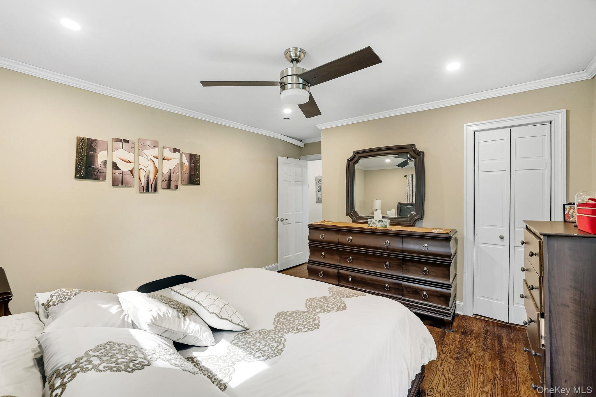 #17 photo, 110 Topland Road, White Plains , NY 10605