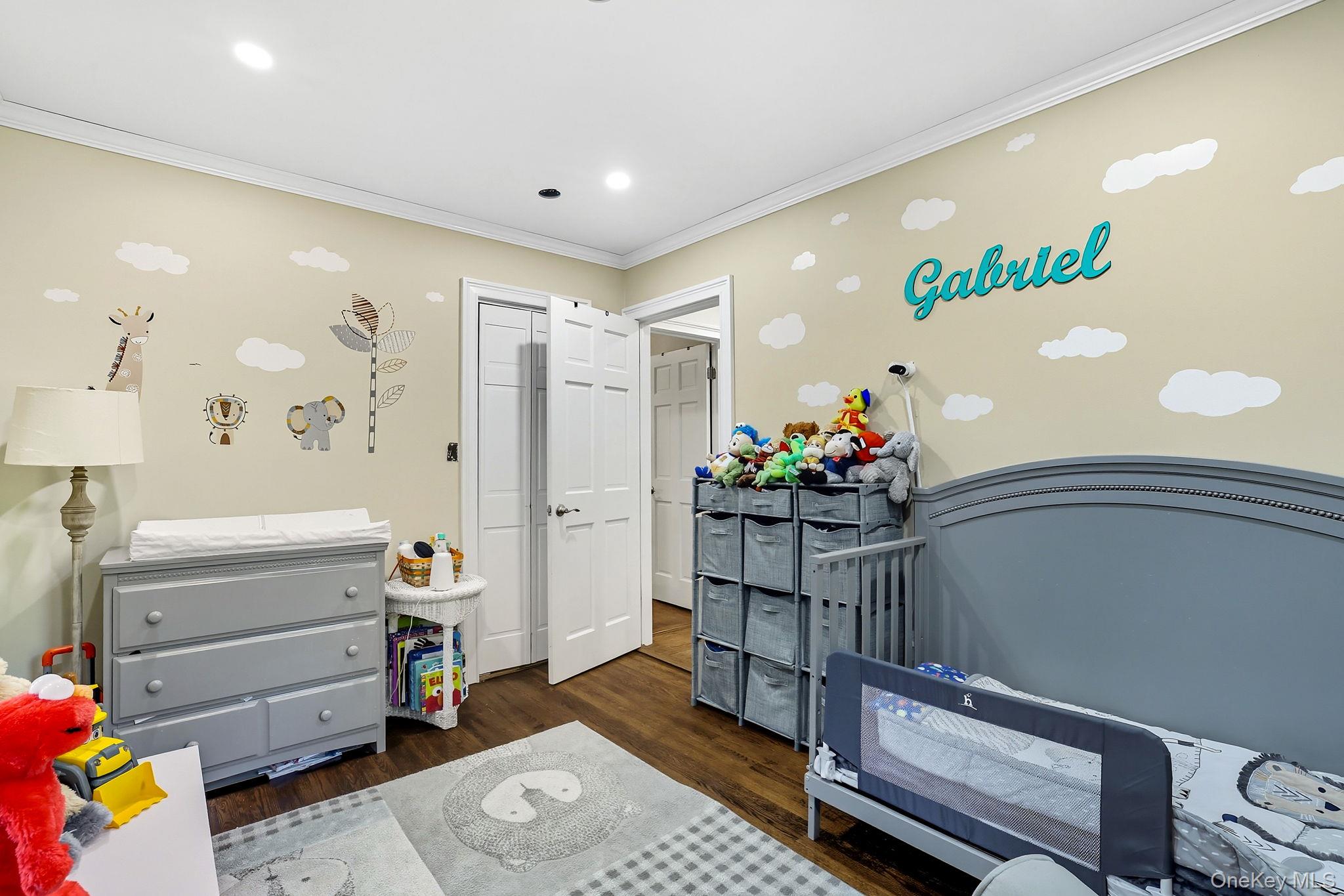 #19 photo, 110 Topland Road, White Plains , NY 10605