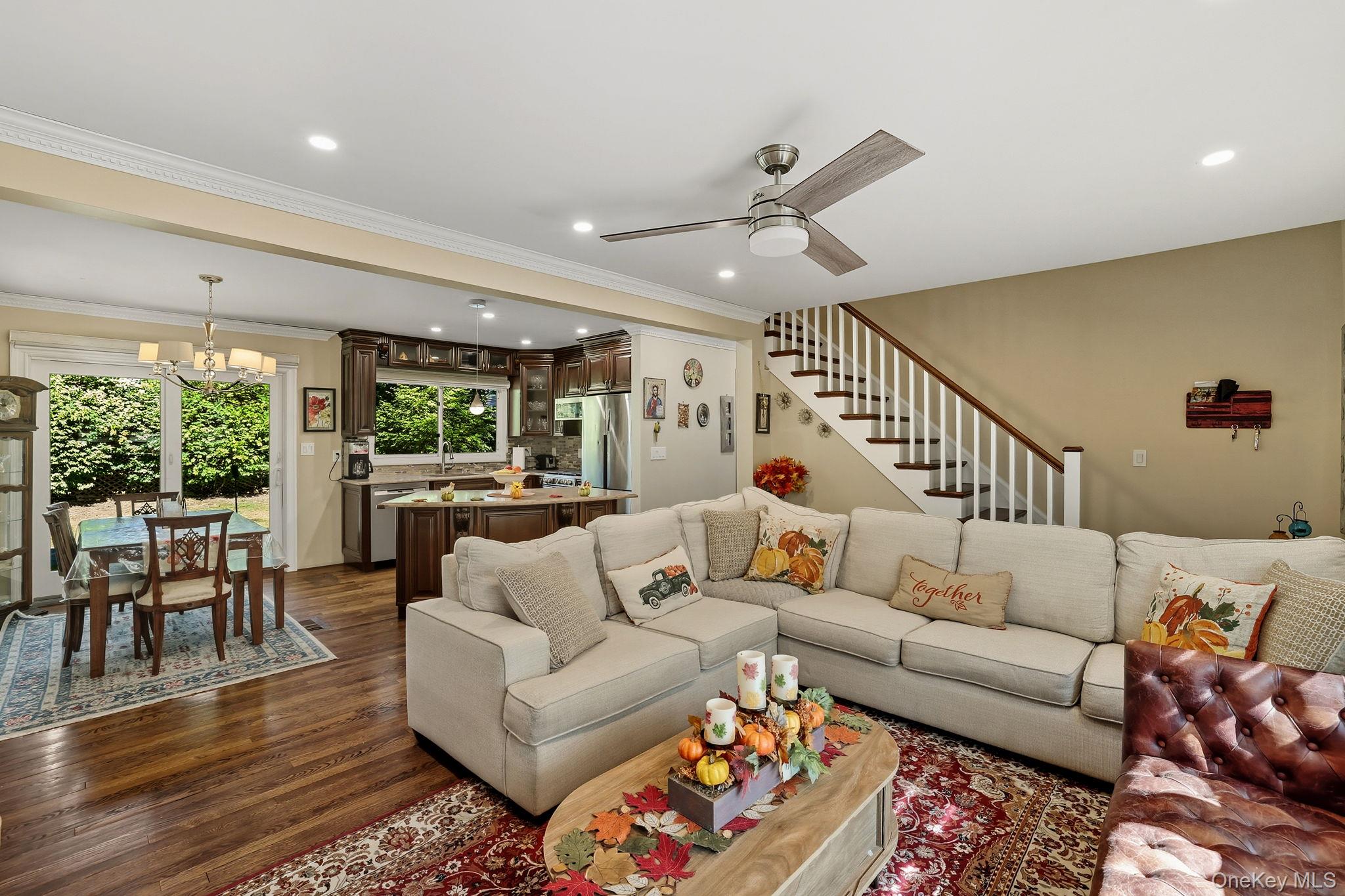 #2 photo, 110 Topland Road, White Plains , NY 10605