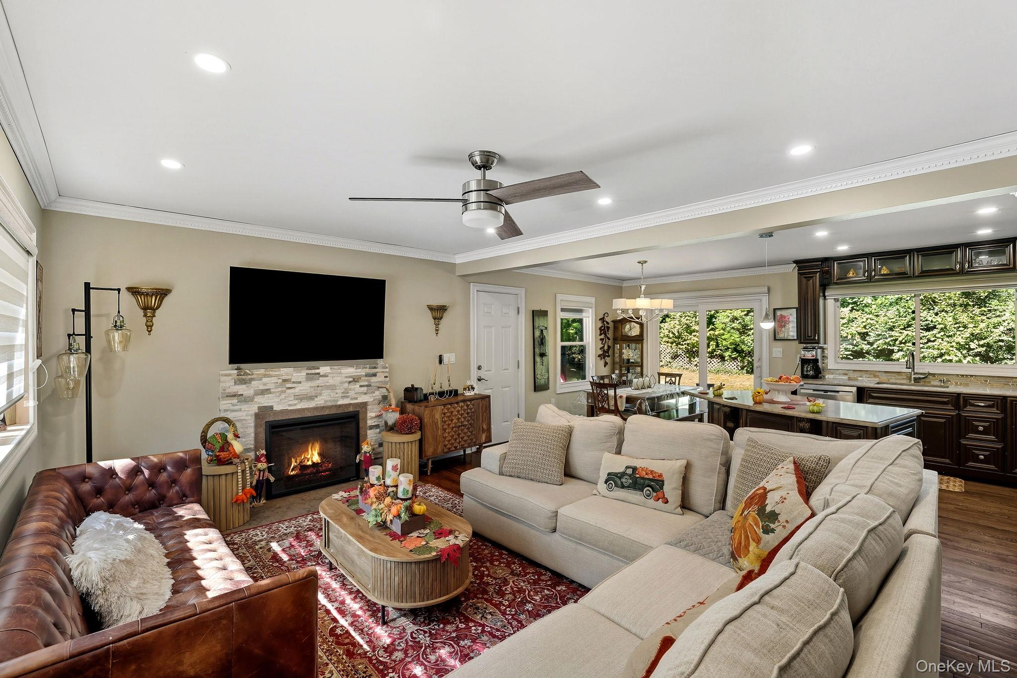 #6 photo, 110 Topland Road, White Plains , NY 10605