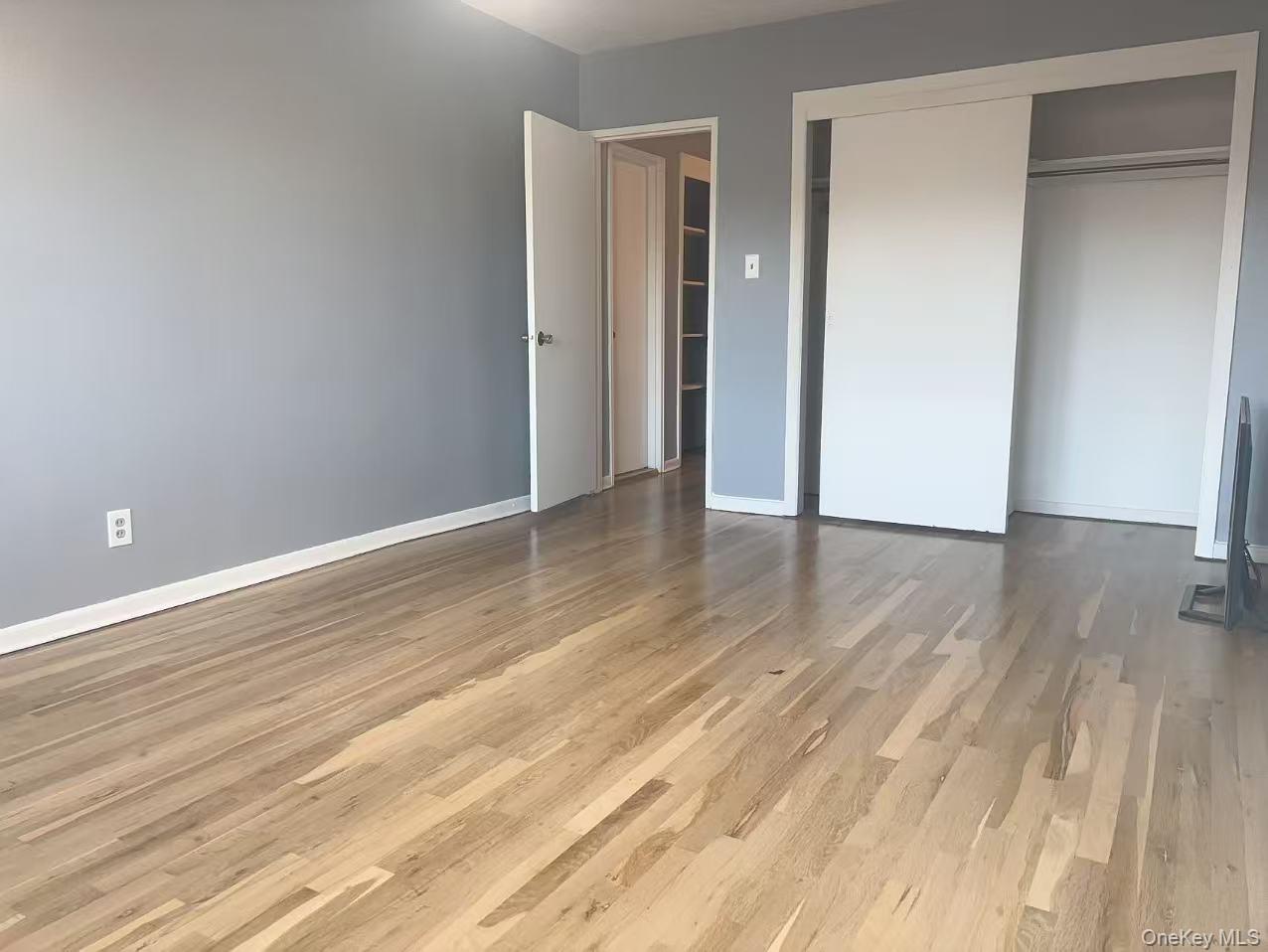 #10 photo, 207-09 35th Avenue, كوينز Bayside , NY 11361