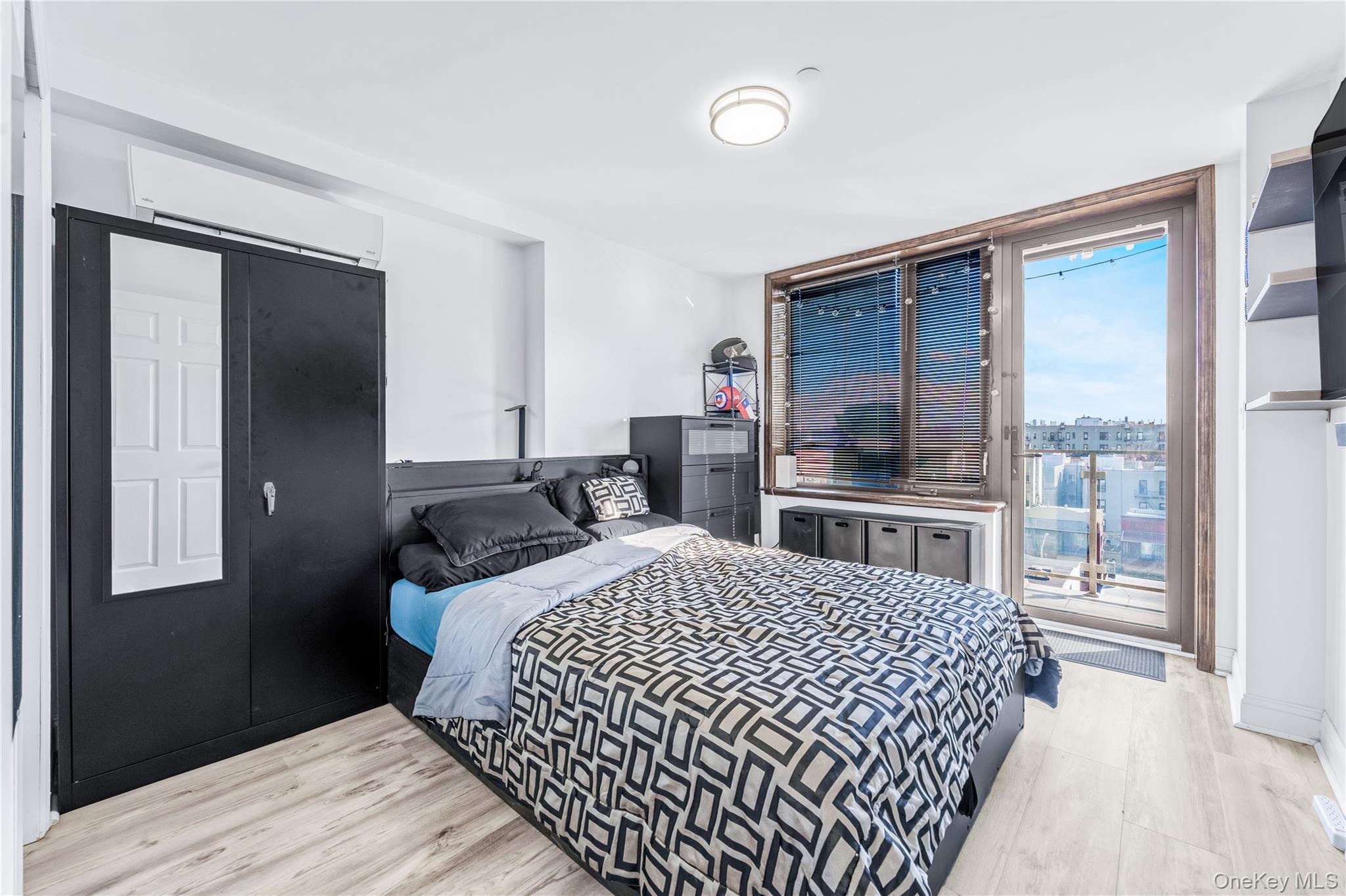 #1 photo, 30-63 31st Street, Astoria , NY 11102