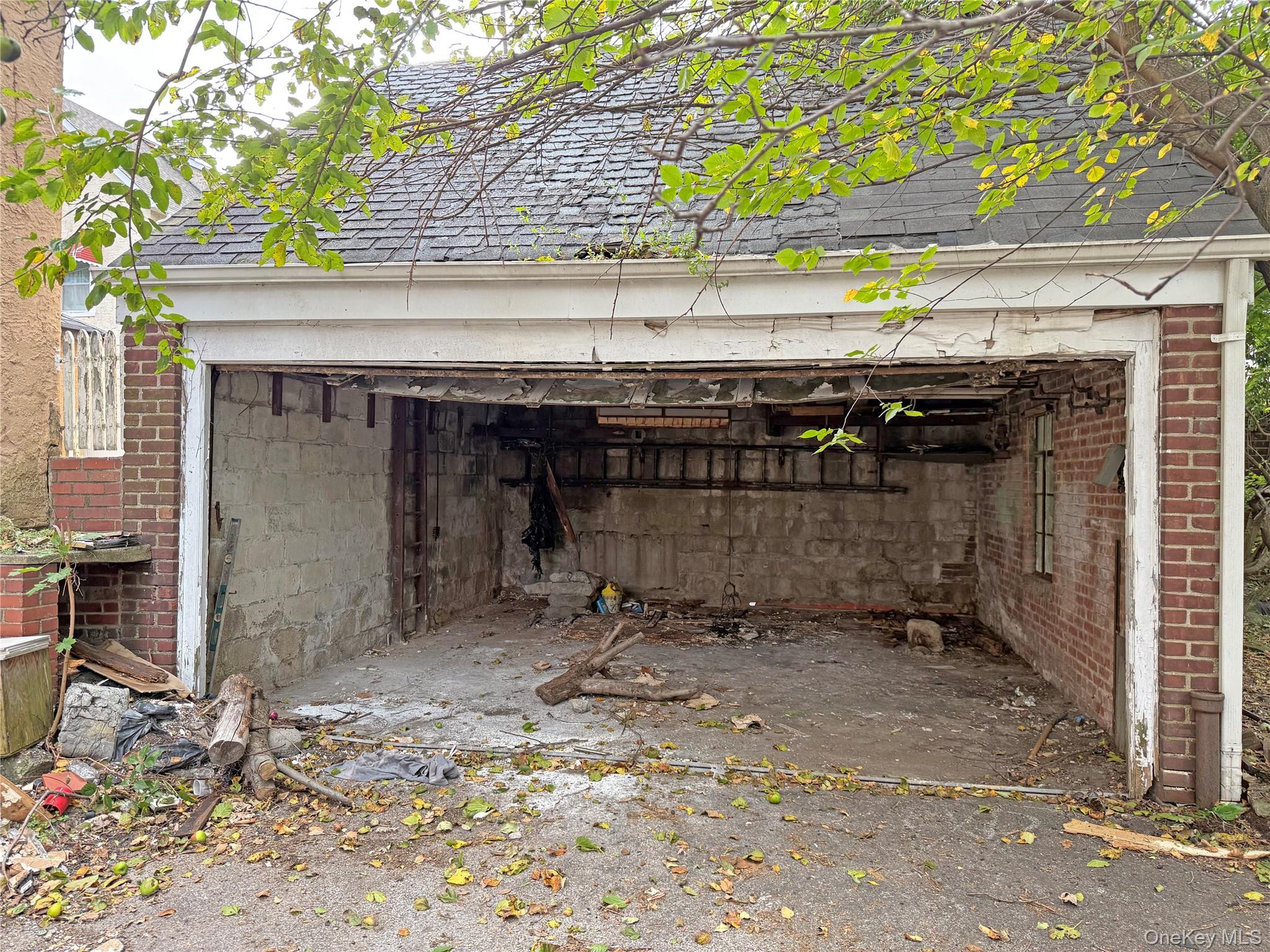 #18 photo, 4077 Seton Avenue, Bronx , NY 10466