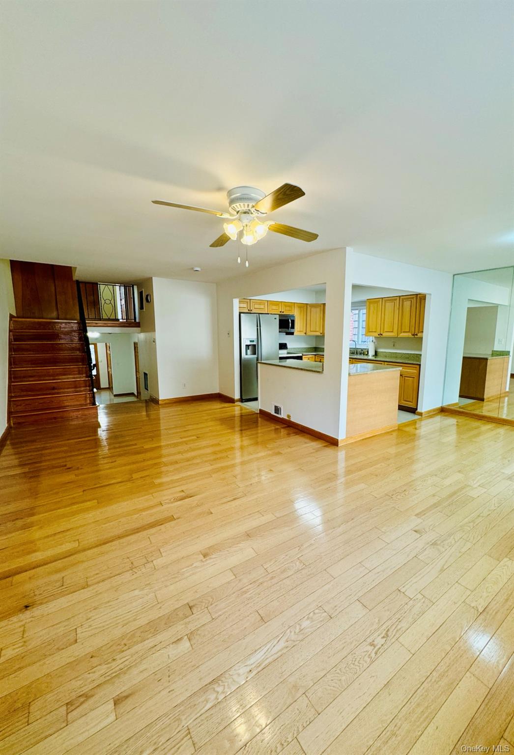 #4 photo, 225-22 59th Ave, Bayside , NY 11364