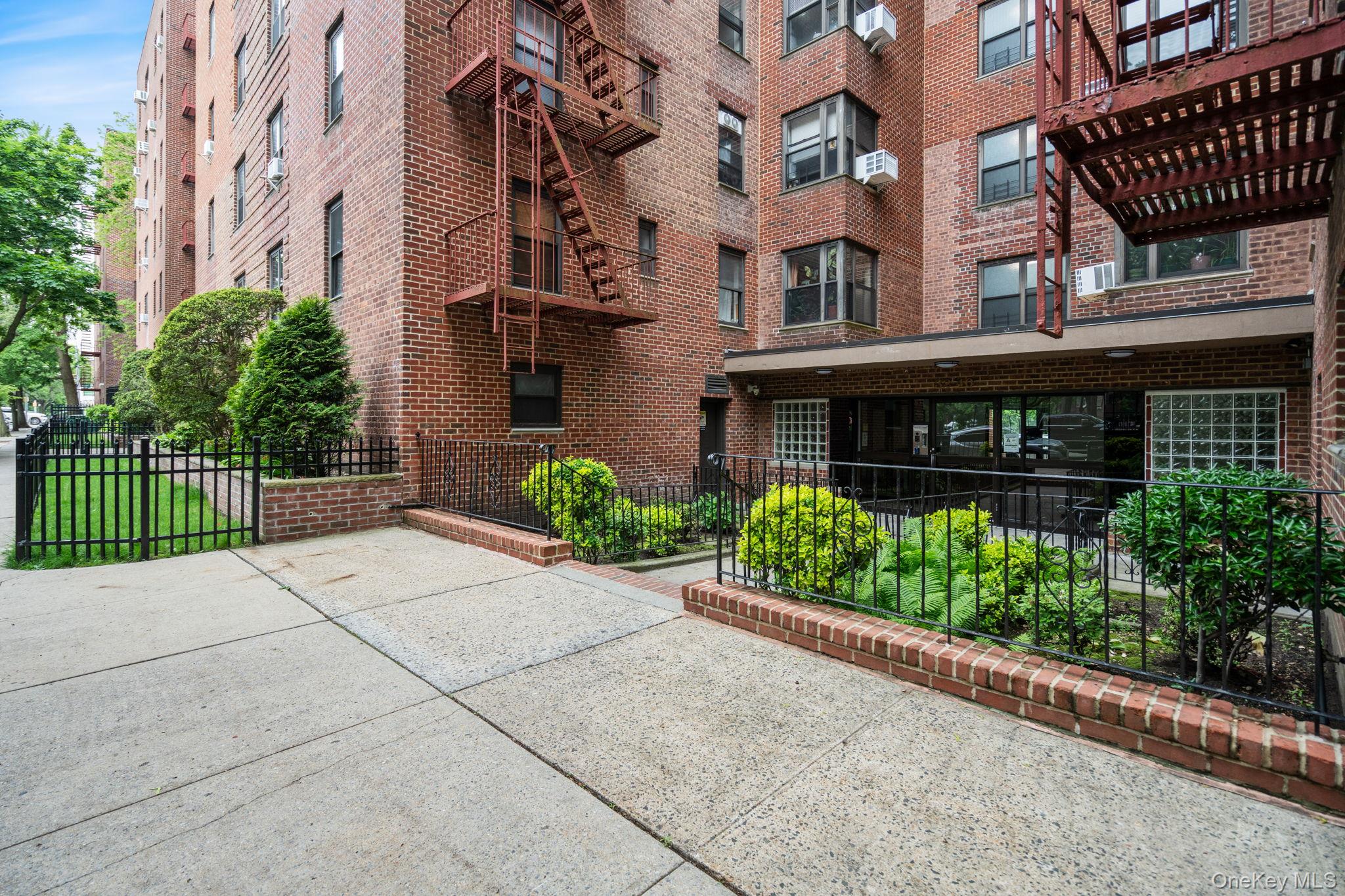 #2 photo, 32-40 89 Street, East Elmhurst , NY 11369