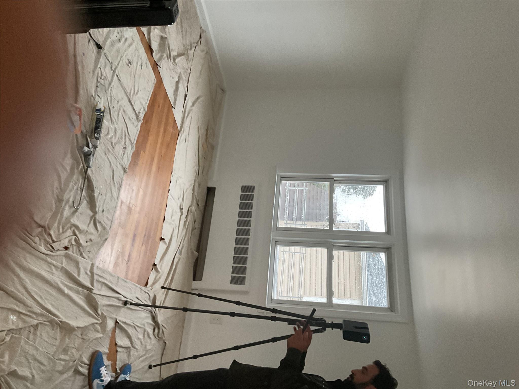 #7 photo, 83 Adams Street, East Rockaway , NY 11518