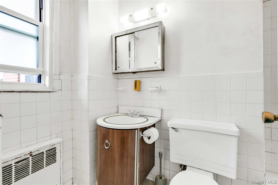 #19 photo, 77 E 12 Street, 曼哈頓 东村区 New York (Manhattan) , NY 10003