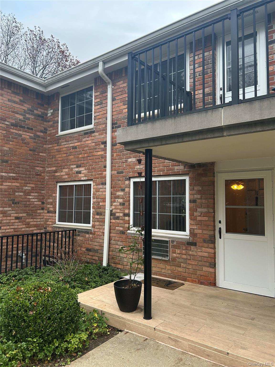 #1 photo, 96 Jervis Avenue, Farmingdale , NY 11735