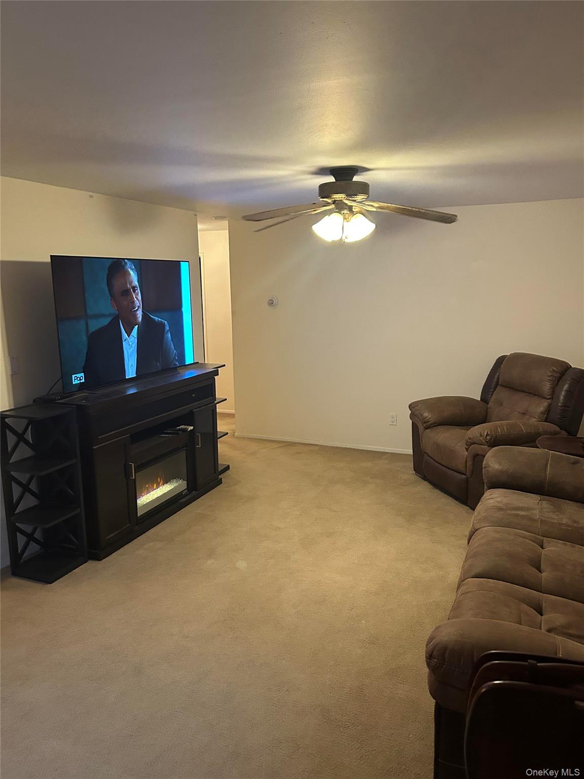 #7 photo, 96 Jervis Avenue, Farmingdale , NY 11735