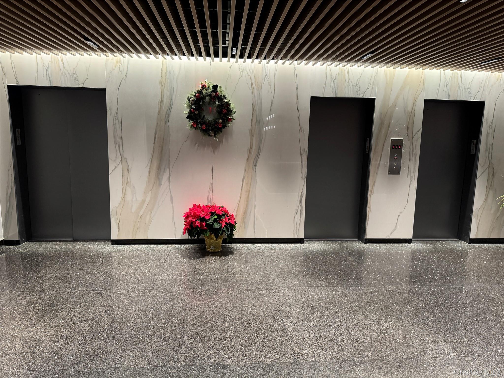 #6 photo, 17-85 215th Street, كوينز Bayside , NY 11360