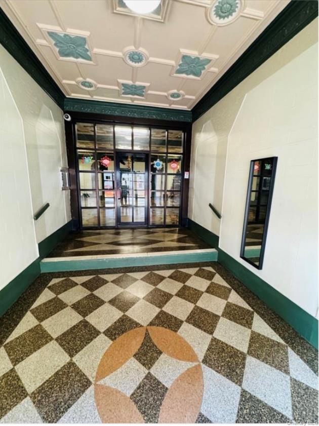 #4 photo, 2081 Cruger Avenue Cruger, Bronx , NY 10462