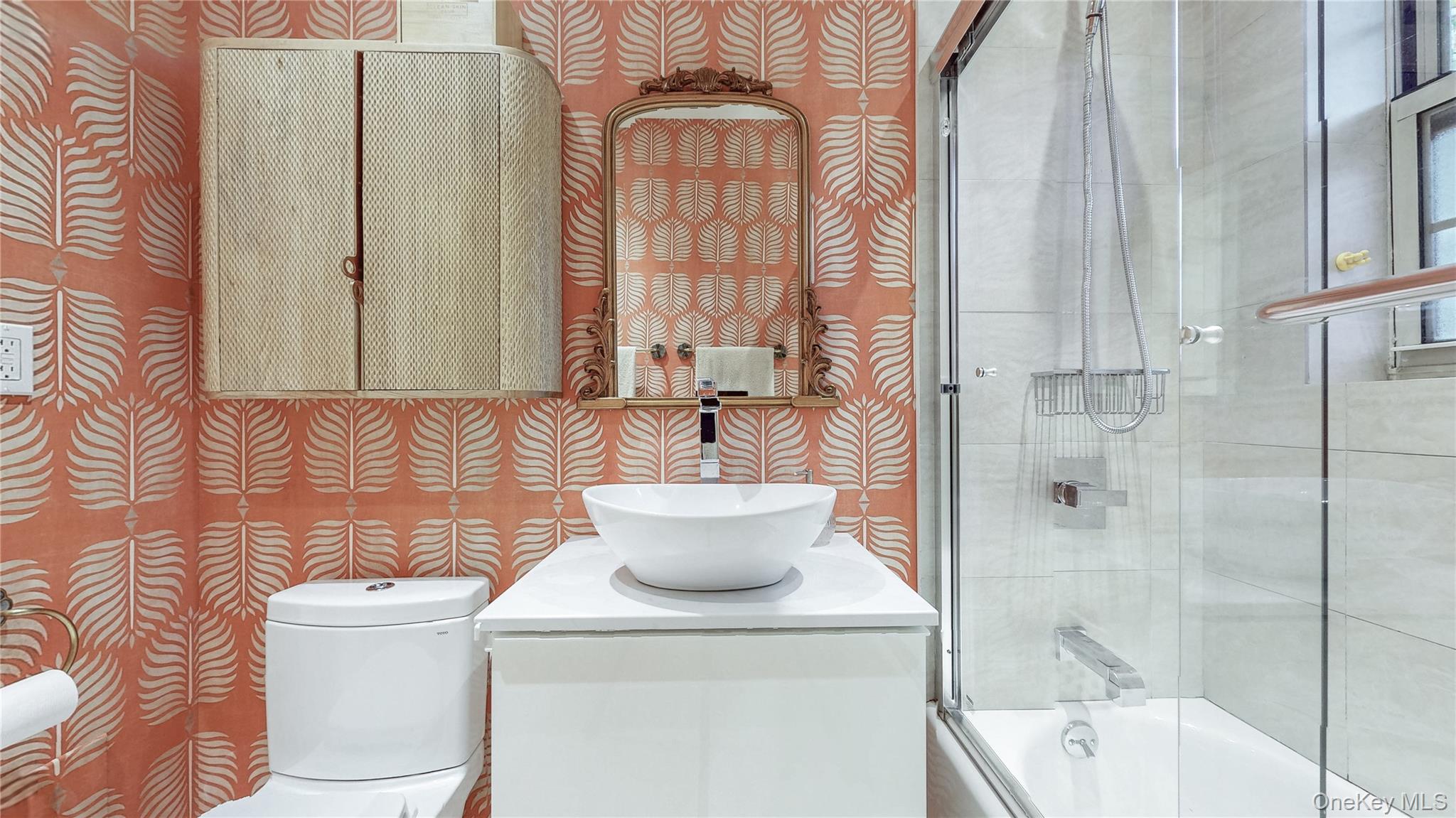 #20 photo, 150 Burns Street, Forest Hills , NY 11375