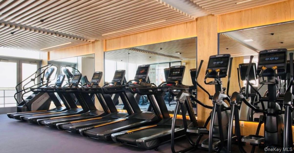 #12 photo, 13327 39th Avenue, Flushing , NY 11354