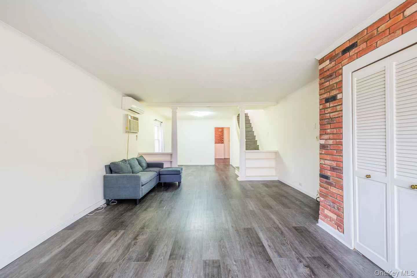 #10 photo, 3314 204th Street, Bayside , NY 11361