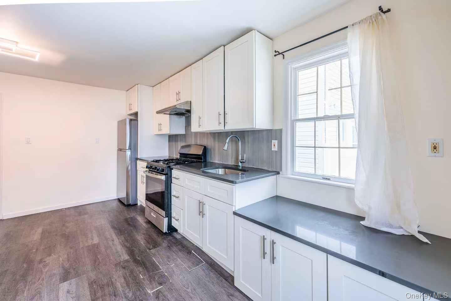 #5 photo, 3314 204th Street, Bayside , NY 11361